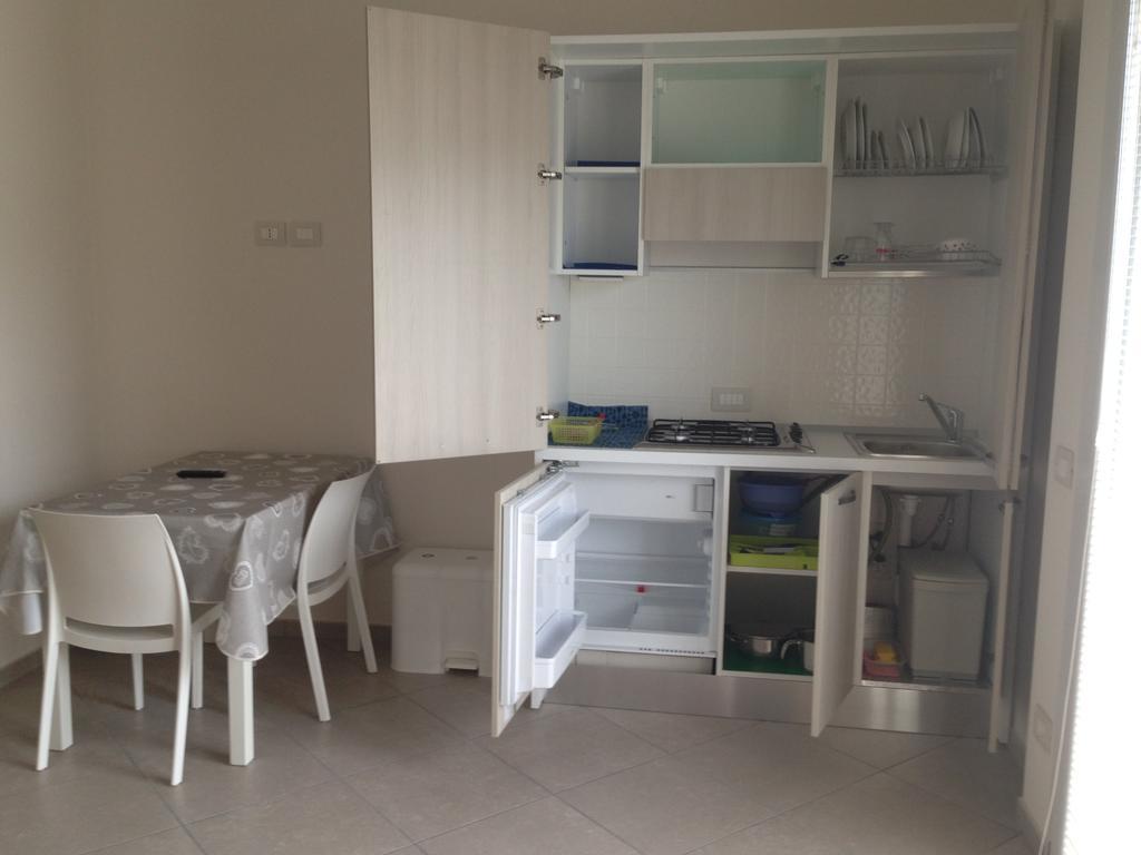 Casa Armonia Apartment Пескиера дел Гарда Екстериор снимка