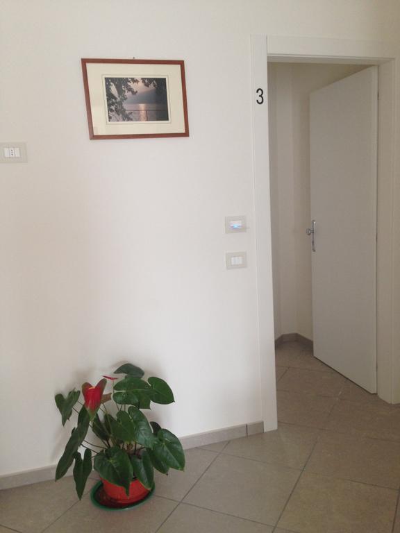 Casa Armonia Apartment Пескиера дел Гарда Екстериор снимка